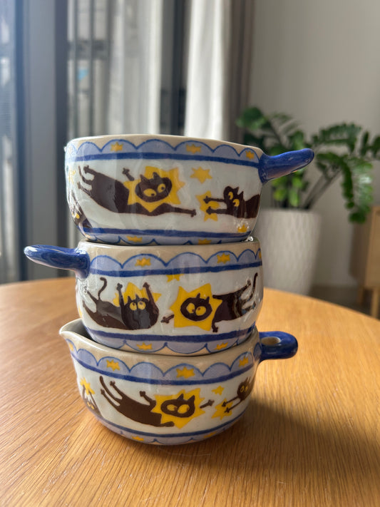 Tasse céramique modelée et peinte à la main – Nuit